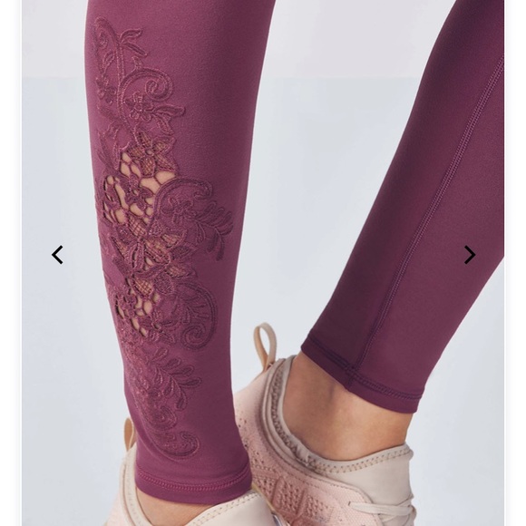 Fabletics Set - Vega Tank + Rocio Legging - Picture 9 of 11